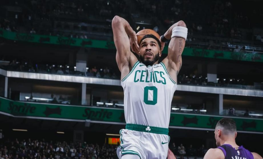 亚博体育- 塔图姆高光集锦 